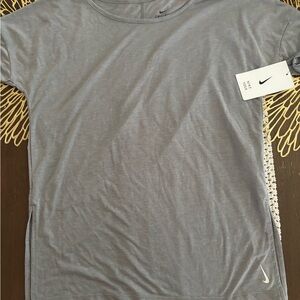 Nike NWT Dri Fit Yoga Top